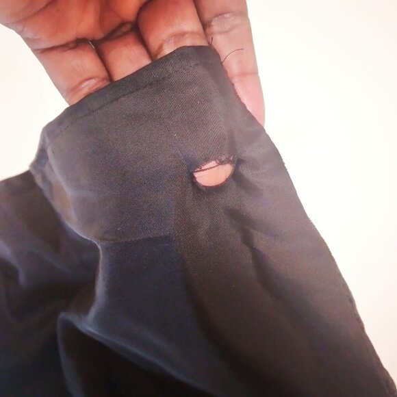 Throw Pillow Cover One Set Decor Velvet 3D Red Flowers Black, Cushion Cases. - Picture 7 of 10